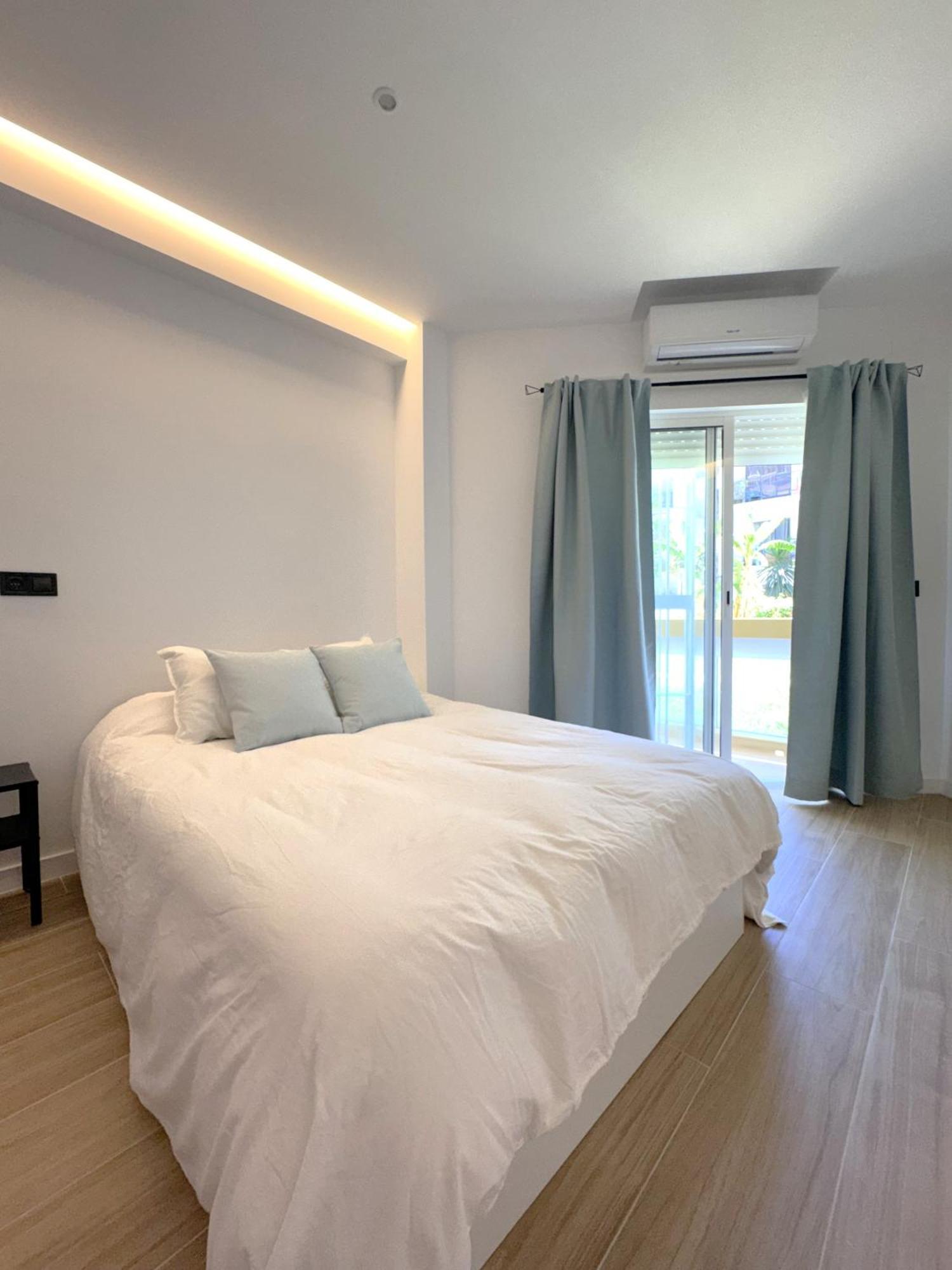 Cactus Stay Apartamento ตอร์เรโมลิโนส ภายนอก รูปภาพ